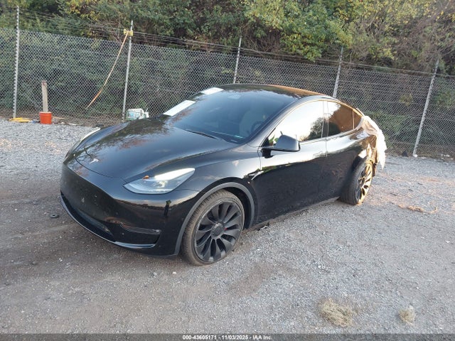 Tesla Model Y Performance Dual Motor All-wheel Drive
