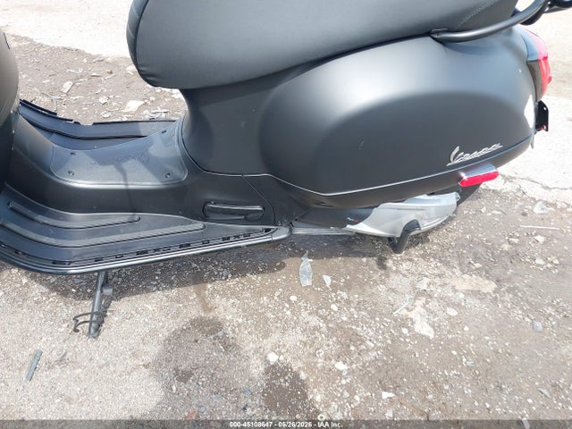 Vespa GTS 300 Super