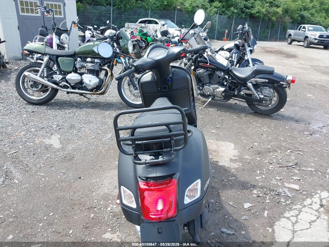 Vespa GTS 300 Super