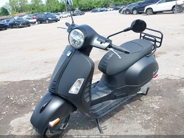 Vespa GTS 300 Super