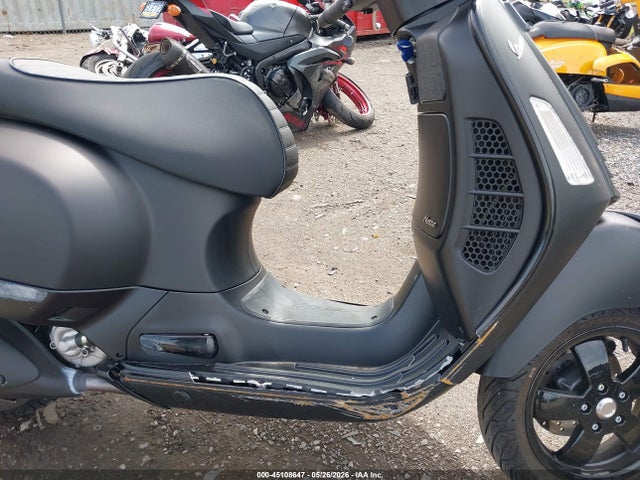 Vespa GTS 300 Super