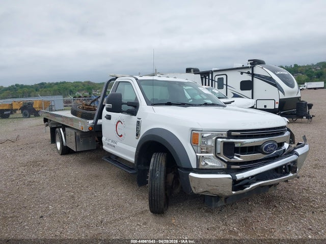 Salvage Ford F-550 Image