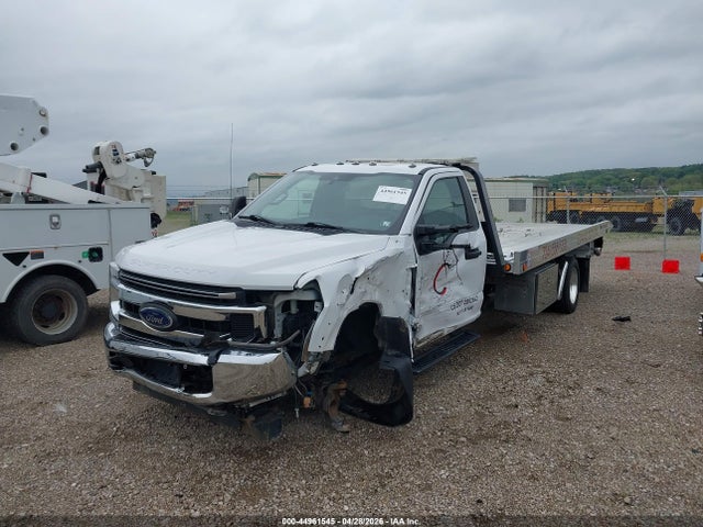 Ford F-550 Xlt