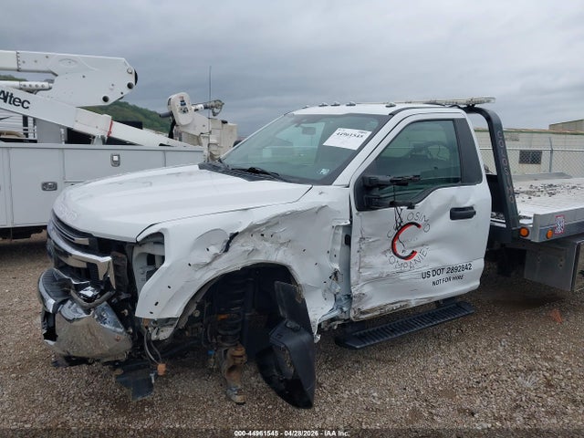 Ford F-550 Xlt