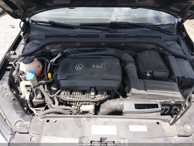 Volkswagen Jetta 1.8t Se