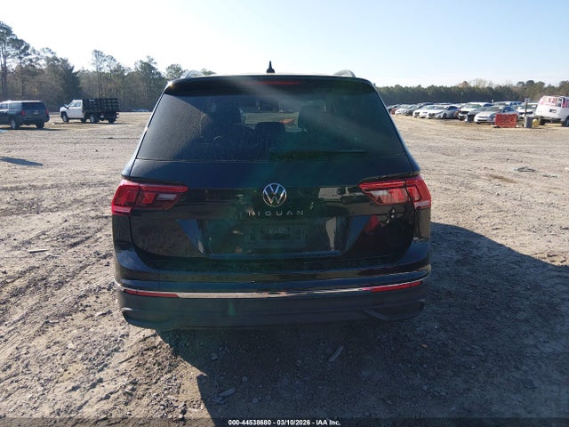 Volkswagen Tiguan 2.0t S