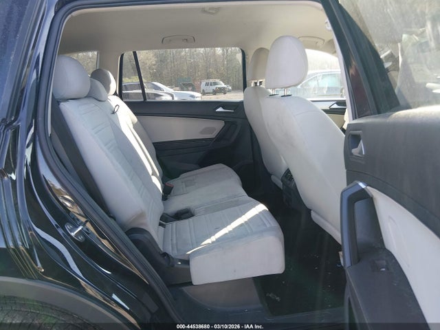 Volkswagen Tiguan 2.0t S