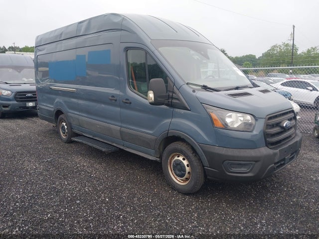 Salvage Ford Transit Image