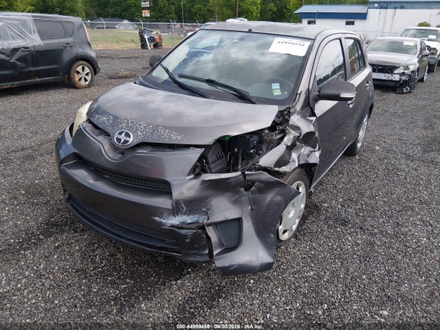 Scion xD