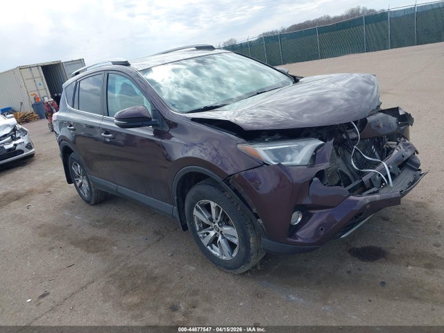 Salvage Toyota RAV4 Image