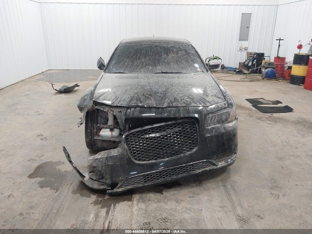 Chrysler 300 Touring
