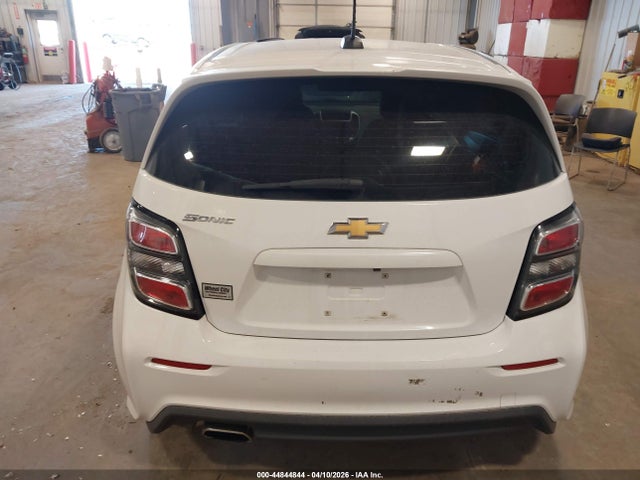 Chevrolet Sonic Lt Auto