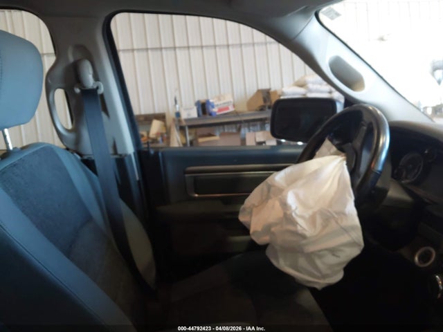 Ram 1500 Big Horn  4x4 5'7 Box