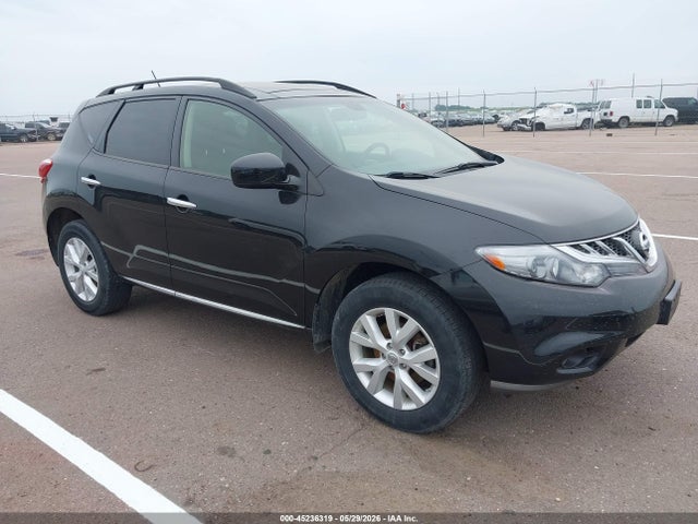 Salvage Nissan Murano Image
