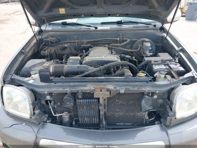 Toyota Tundra Sr5 V8