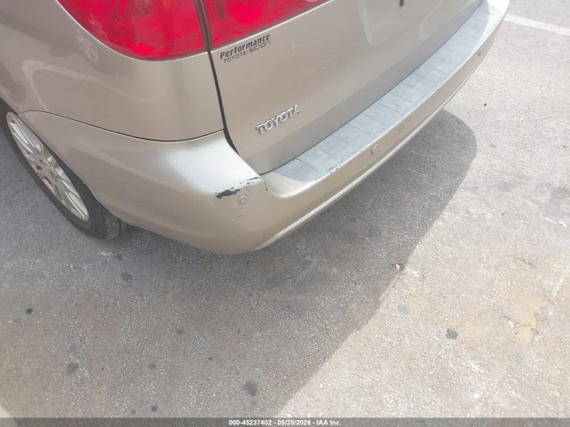 Toyota Sienna Xle Limited