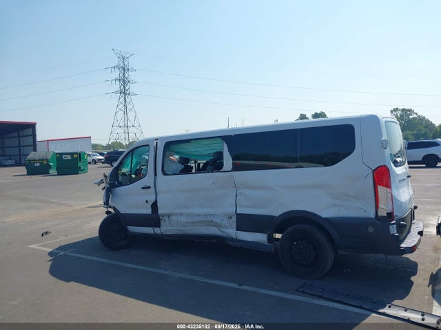 Ford Transit Xlt