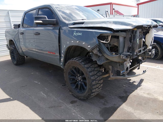 Ram 1500 Big Horn  4x4 5'7 Box
