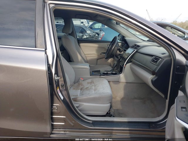 Toyota Camry Le
