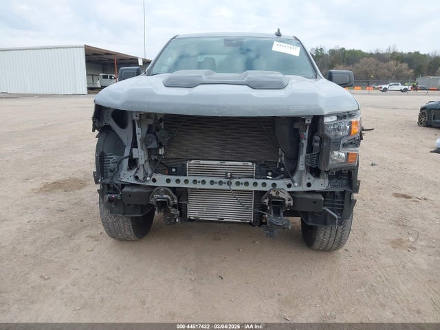 Chevrolet Silverado 1500 4wd  Short Bed Custom Trail Boss
