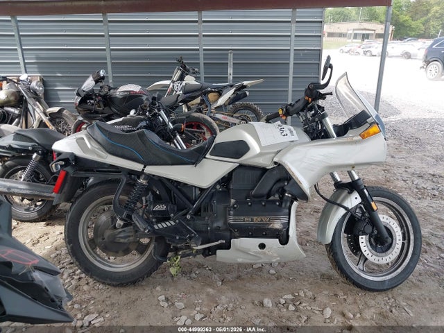 BMW K75 S