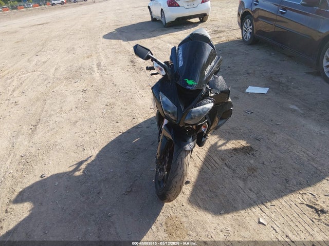Kawasaki Zx1000 E