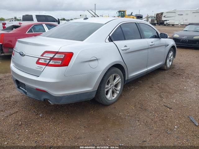 Ford Taurus Sel