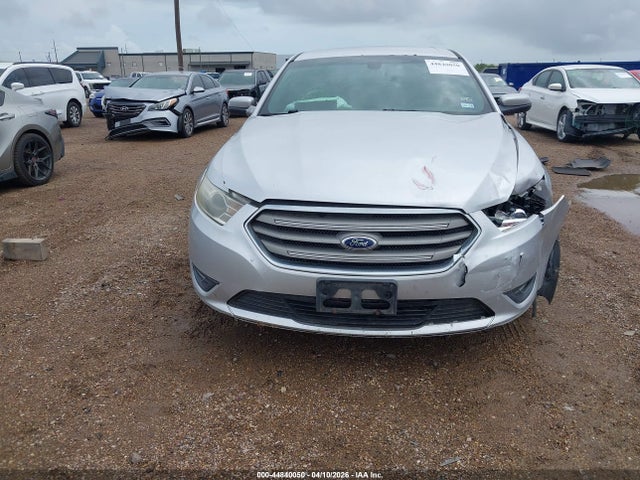 Ford Taurus Sel