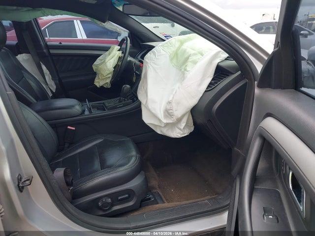 Ford Taurus Sel