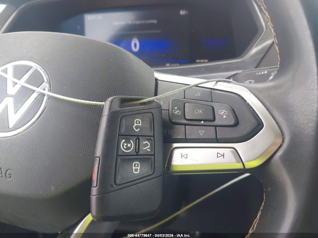 Volkswagen Tiguan 2.0t Se