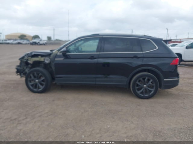 Volkswagen Tiguan 2.0t Se