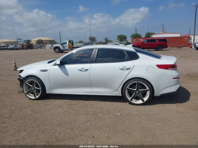 Kia Optima Lx
