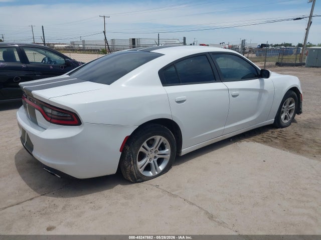 Dodge Charger Se