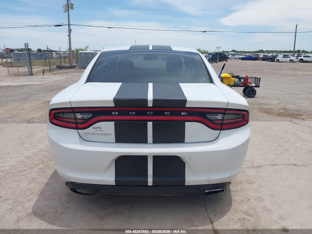 Dodge Charger Se
