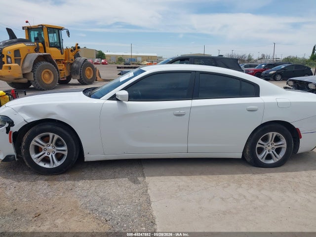 Dodge Charger Se