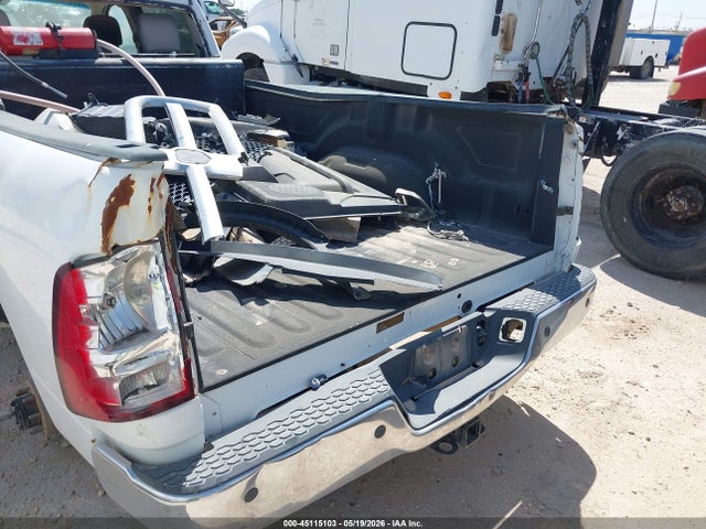 Ram 2500 Tradesman  4x4 8' Box