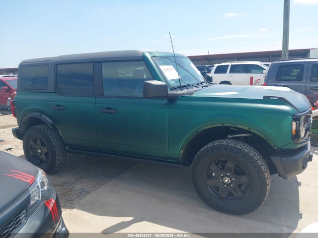 Ford Bronco Black Diamond