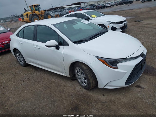 Salvage Toyota Corolla Image