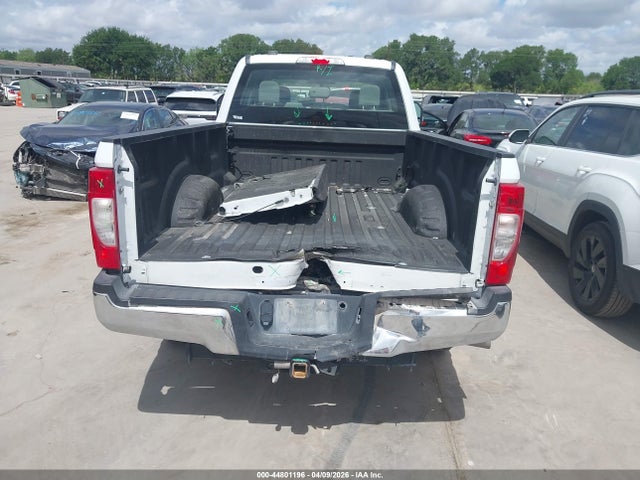 Ford F-250 Xl
