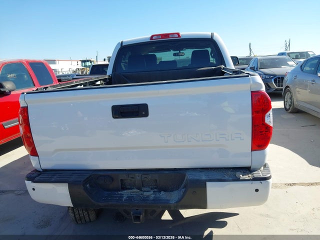 Toyota Tundra 1794 5.7l V8