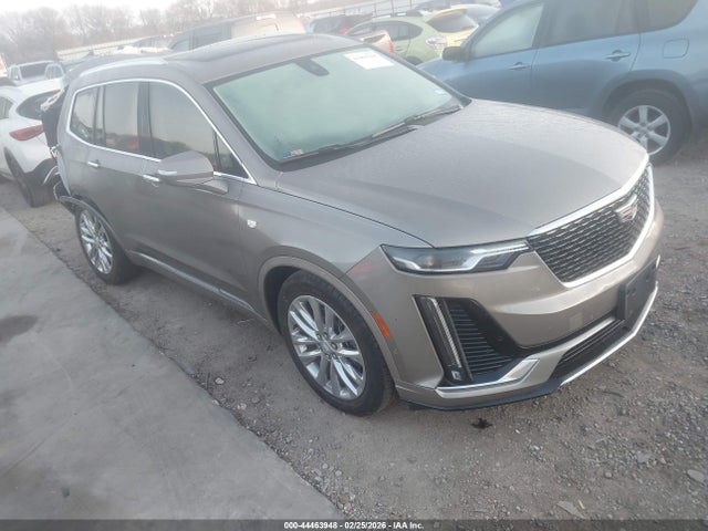 Salvage Cadillac XT6 Image
