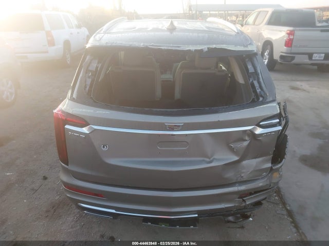 Cadillac XT6 Fwd Premium Luxury