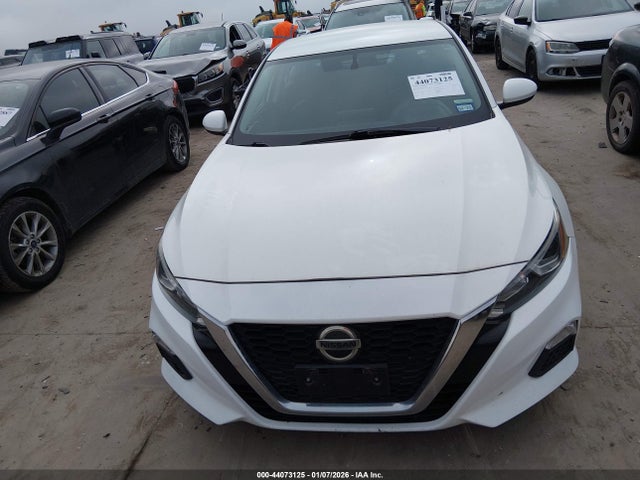 Nissan Altima S Fwd