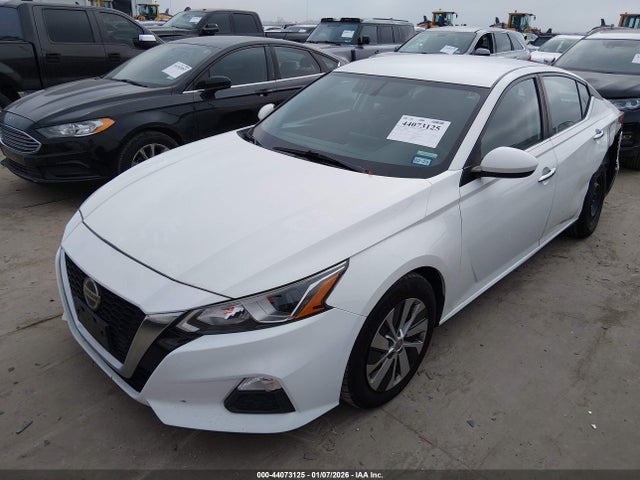 Nissan Altima S Fwd