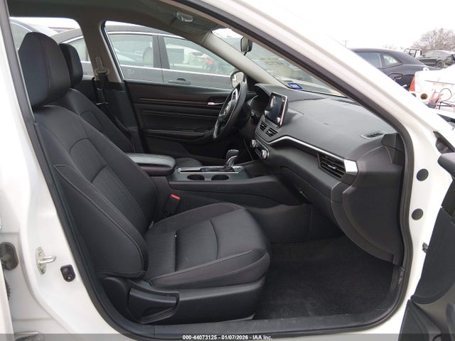 Nissan Altima S Fwd