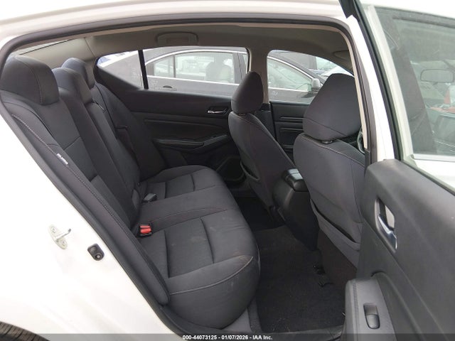 Nissan Altima S Fwd