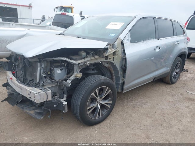 Toyota Highlander Le Plus