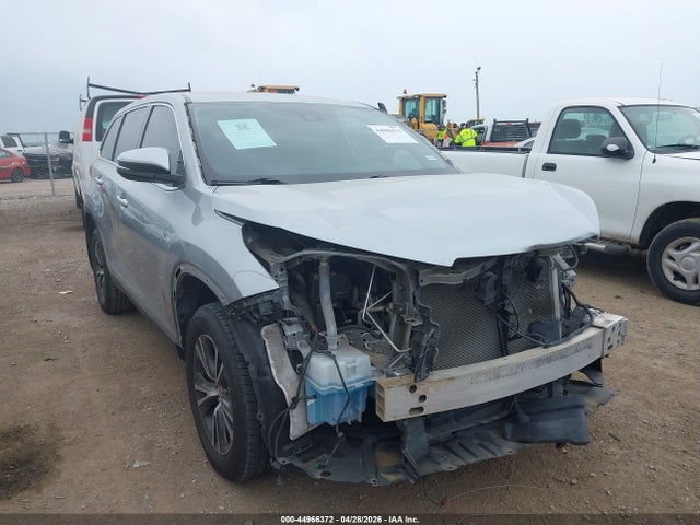 Toyota Highlander Le Plus