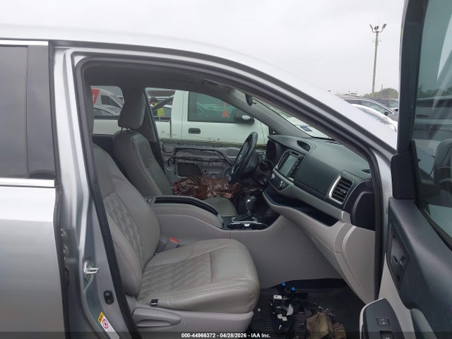 Toyota Highlander Le Plus