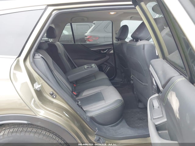 Subaru Outback Onyx Edition Xt